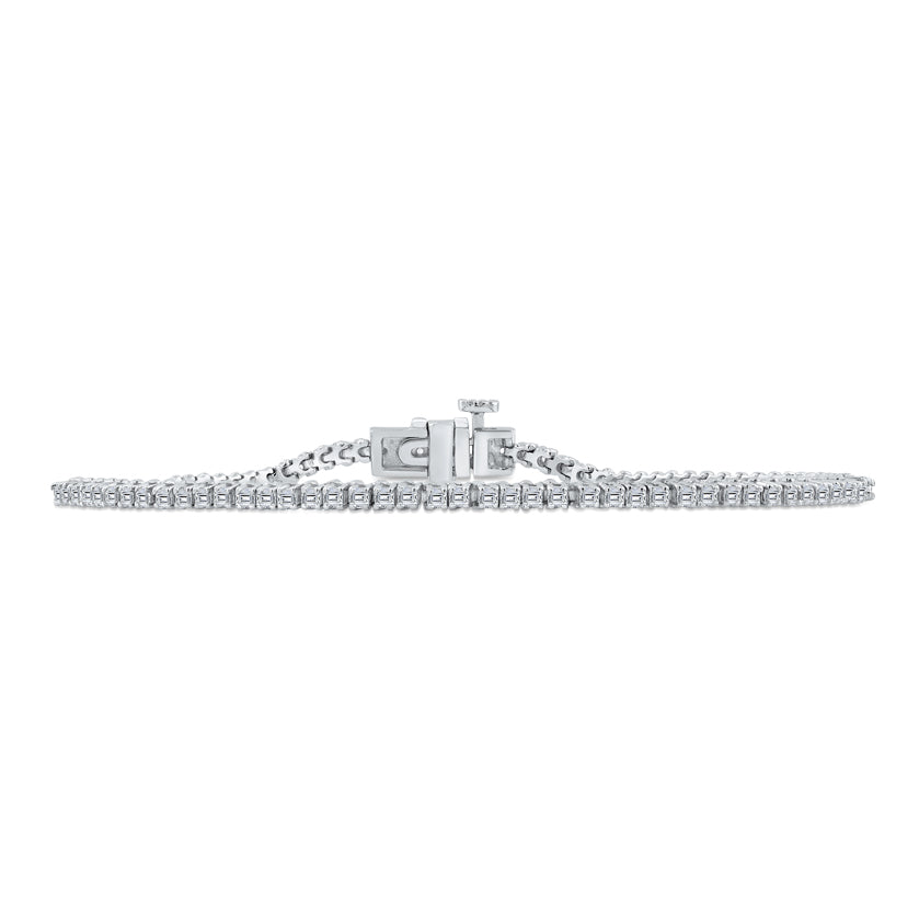 Elegant Emerald Diamond Tennis Bracelet