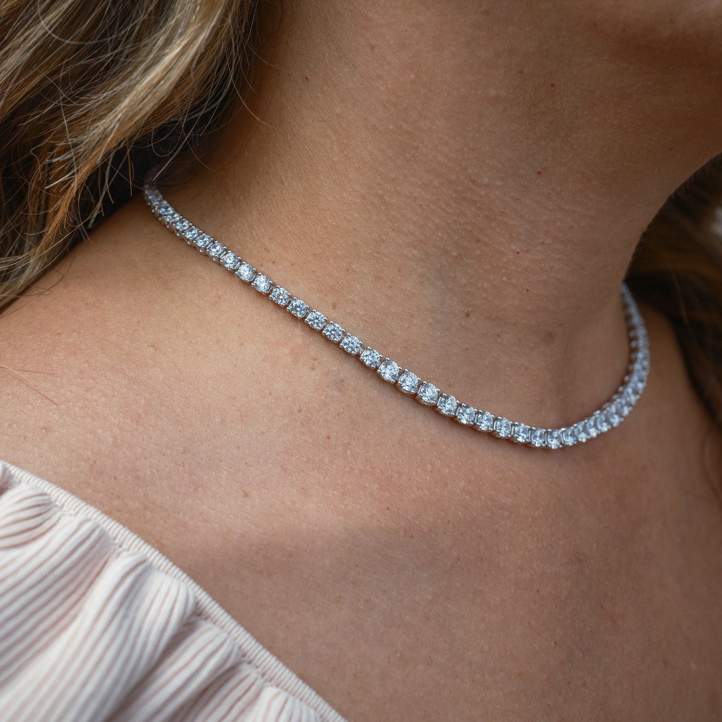 Elegant Round Diamond Tennis Necklace